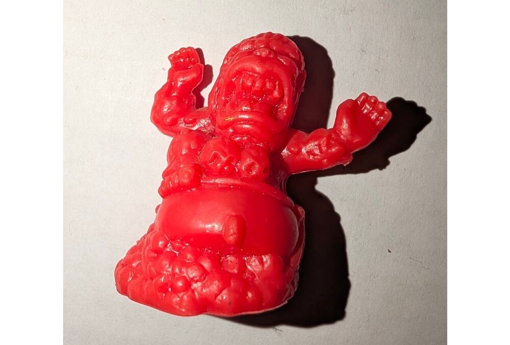 Vintage 1990 Monster In My Pocket Baba Yaga #18 Red MMP Matchbox Series 1